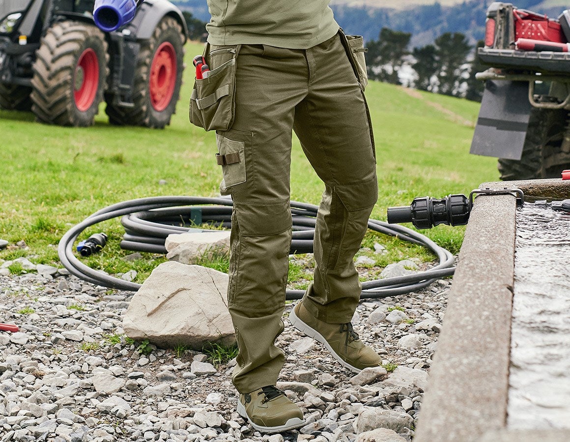 Additional image 1 Trousers e.s.concrete light mudgreen/stipagreen