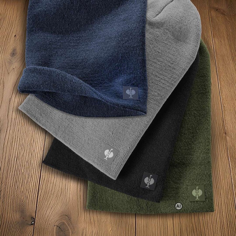 Detailed image Knitted cap e.s.motion ten,  children's oxidblack - AI generated / modified