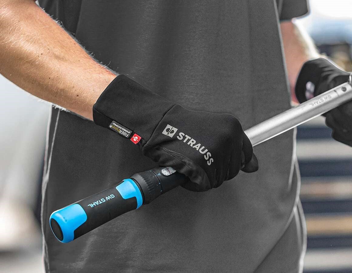 Main action image e.s. Nitrile gloves FIBERTWIN® Senso Grip Winter black